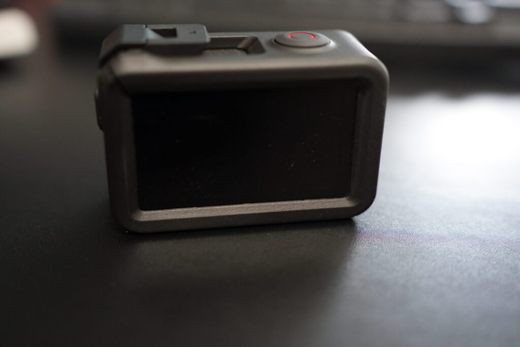 DJI_OSMO_ACTION_5_Pro_フレーム取り付け_背面