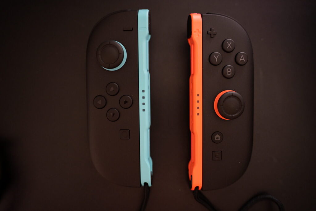 Nintendo_Switch2_ジョイコン2_ストラップ着用
