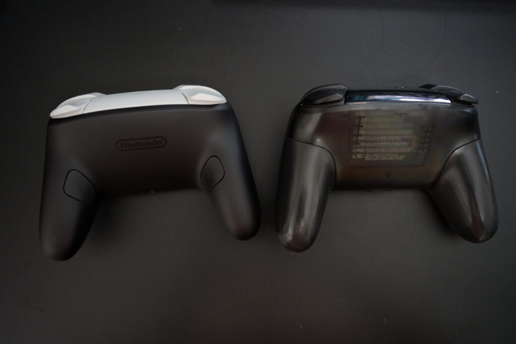 Nintendo_Switch2_プロコン２新旧比較_背面