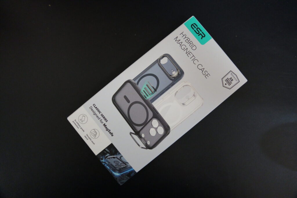ESR_iPhone17Pro_スタンド付きスマホケース_Classicシリーズ_パッケージ