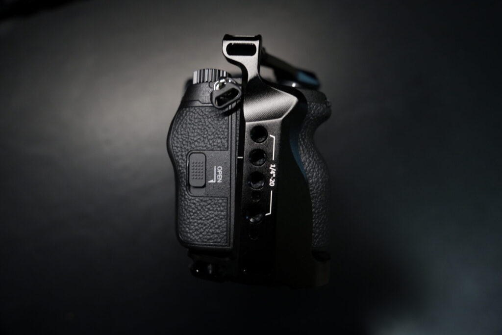 SmallRig_α7V_側面